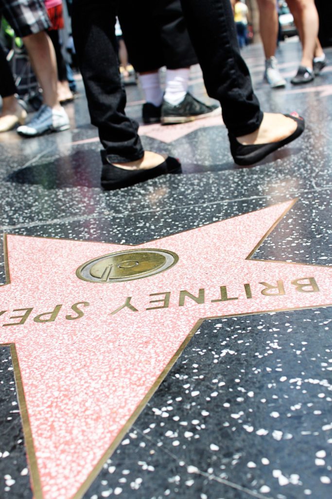 Discover the best things to do in Hollywood with kids | 13 awesome things to do in  LA with kids #hollywoodboulevard #california #LA #simplywander