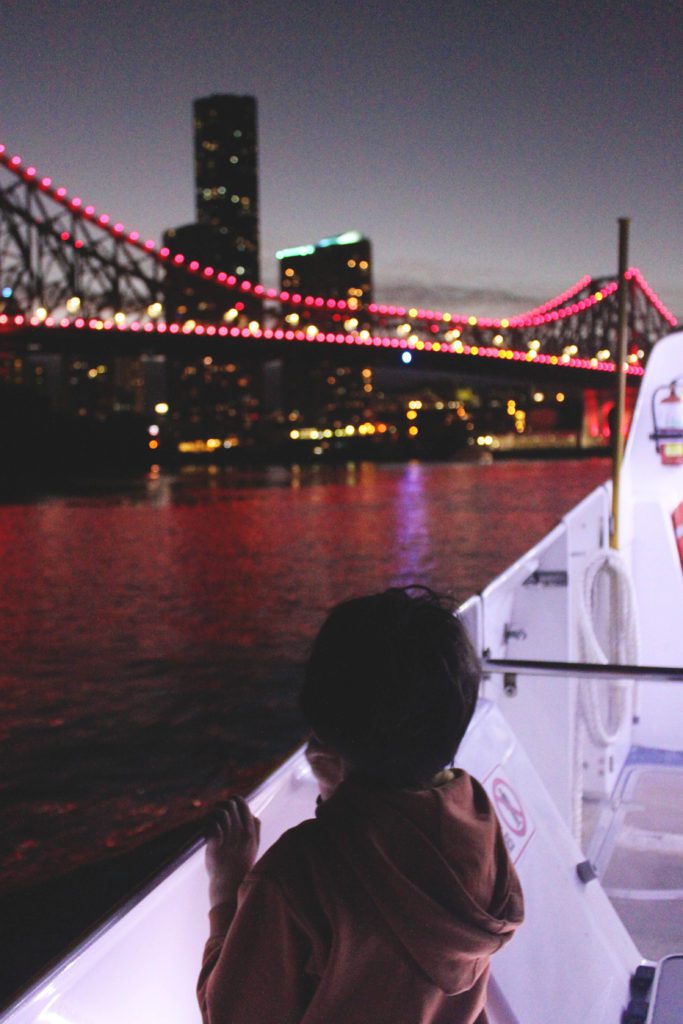 Take a night ferry ride through Brisbane Australia | 5 must see locations from the Gold Coast of Australia to the Sunshine Coast #australia #brisbane #simplywander