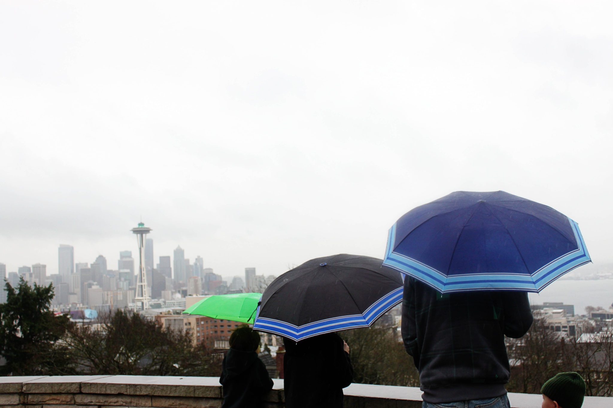 Kerry Park is the best places to go for scenic views of the Seattle skyline- 10 things to do in Seattle with kids #Seattle #washington #kerrypark