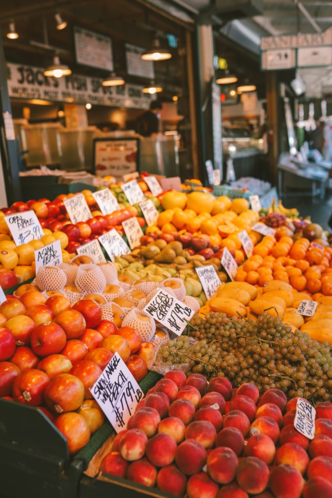 Fun Things to Do in Seattle With Kids | Pike Place Market #simplywander