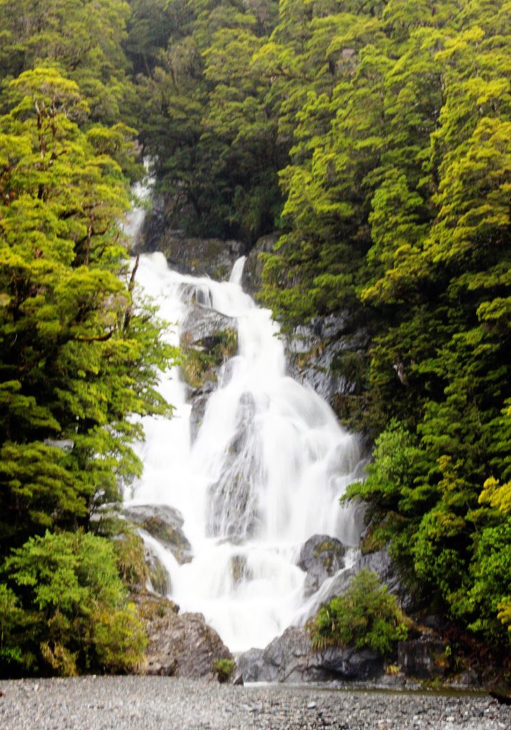 Haast Pass New Zealand Fantail Falls | 11 things to see on New Zealand's West Coast #newzealand #haastpass #simplywander
