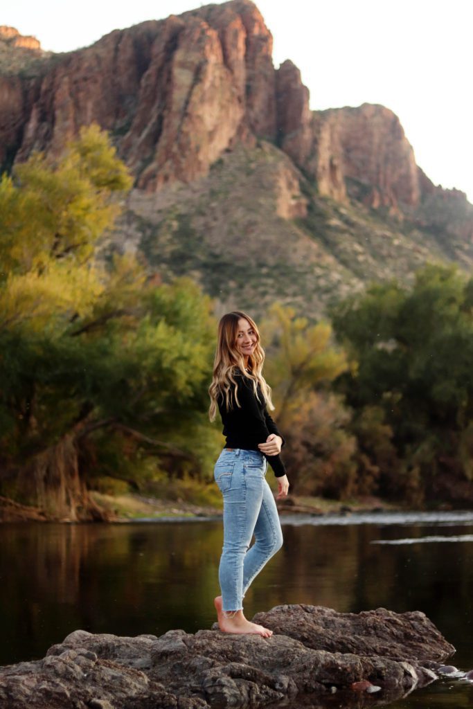 Best photoshoot locations in the Phoenix East Valley | Salt River #saltriver #photoshoot #simplywander