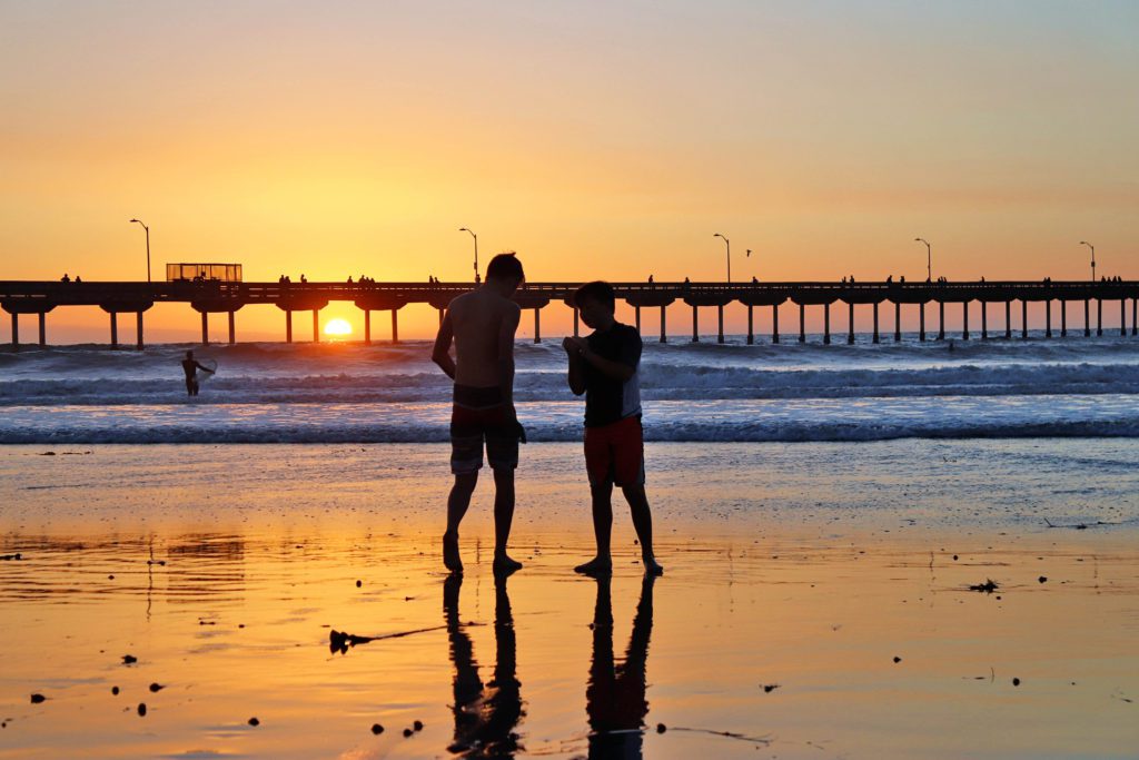 Best beaches for kids in San Diego California | 12 unforgettable things to do in San Diego with kids #sandiego #sandiegokids #oceanbeach #simplywander #familyvacation