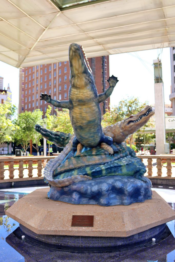 5 reasons you need to visit El Paso Texas | San Jacinto Historic Plaza #elpaso #texas #sanjacintohistoricplaza #simplywander