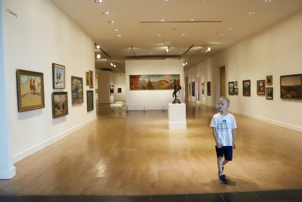 5 reasons you need to visit El Paso Texas | El Paso Museum of Art #elpaso #texas #elpasomuseumofart #simplywander