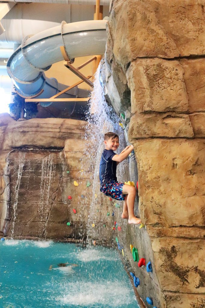 11 Fun Things to do in Utah County with Kids | Provo Rec Center #simplywander #provoreccenter #utahcounty