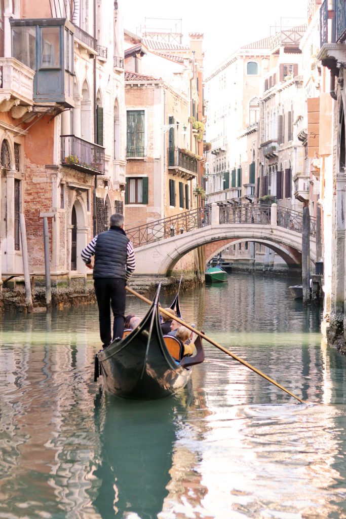 One perfect day in Venice Italy | Top things to see in Venice #venice #italy #simplywander