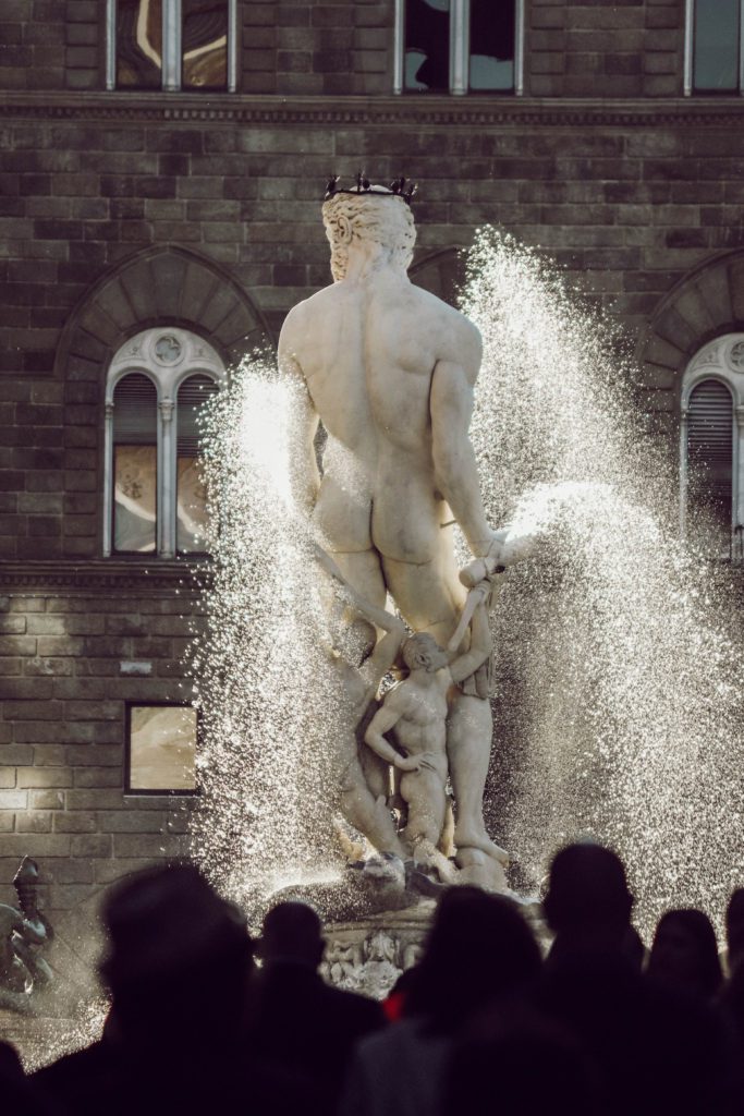 Neptune's Fountain Piazza della Signoria | If you only have one day in Florence Italy don't miss these 5 spots | Simply Wander #Florence #Italy #piazzadellasignoria