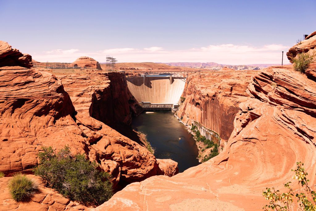 12 Memorable things to do in Page Arizona | Dam Overlook trail #simplywander #page #arizona #lakepowell #damoverlook