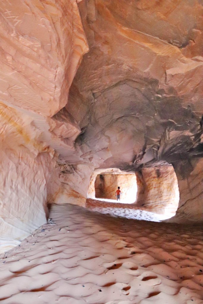 4 Reasons Kanab is Southern Utah's Best Kept Secret | Moqui Sand Caves #simplywander #kanab #southernutah #moquisandcaves