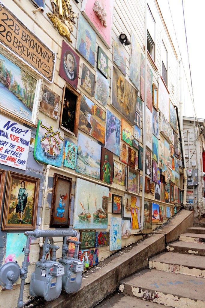 Tips for visiting Bisbee, Arizona's quirkiest town | Simply Wander #bisbee #arizona #simplywander