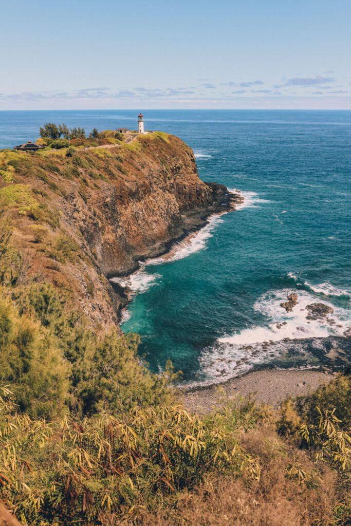 Best Hikes in Kauai With Kids | Kilauea Point Lighthouse #simplywander