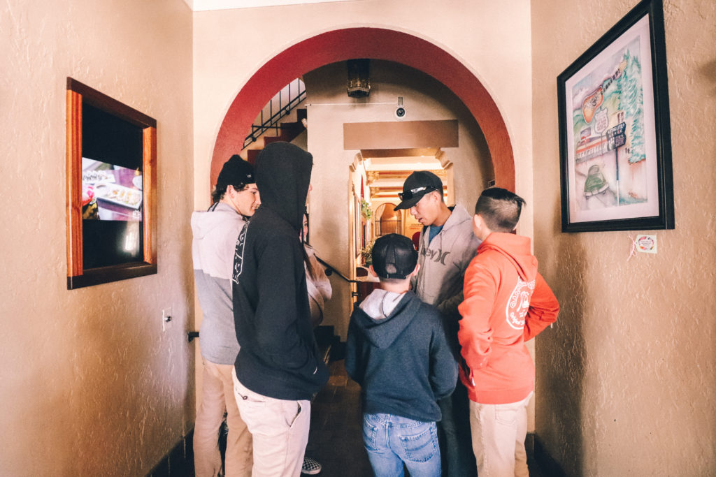A haunted walking tour of Historic Downtown Flagstaff Arizona | Monte Vista Hotel #simplywander #historicdowntown #flagstaff #arizona #montevistahotel