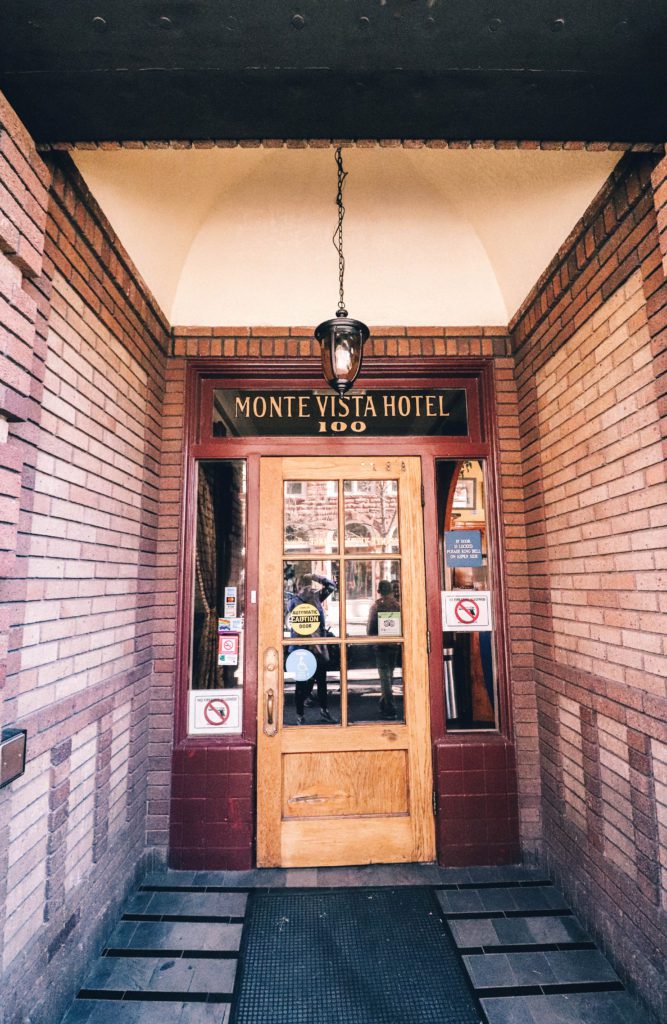 A haunted walking tour of Historic Downtown Flagstaff Arizona | Monte Vista Hotel #simplywander #historicdowntown #flagstaff #arizona #montevistahotel