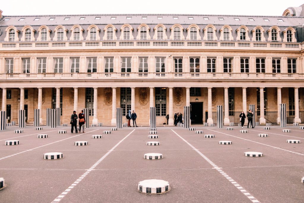 Paris in 4 Days: The ambitious traveler's guide to Paris | Palais Royale #simplywander #paris #palaisroayle