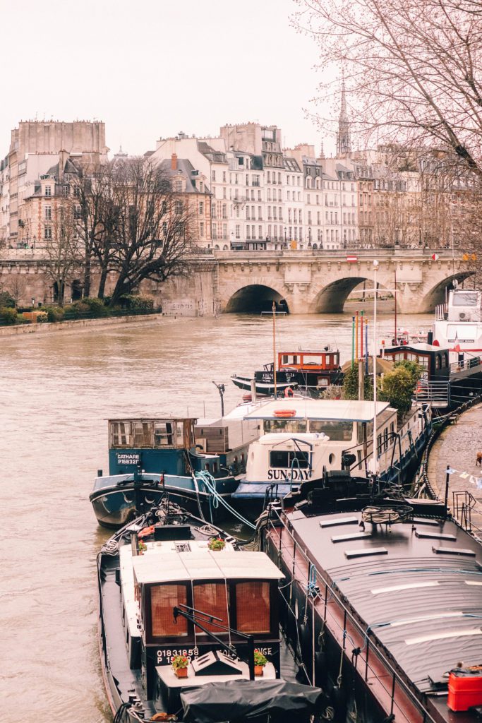 Paris in 4 Days: The ambitious traveler's guide to Paris | Seine River #simplywander #paris #seineriver