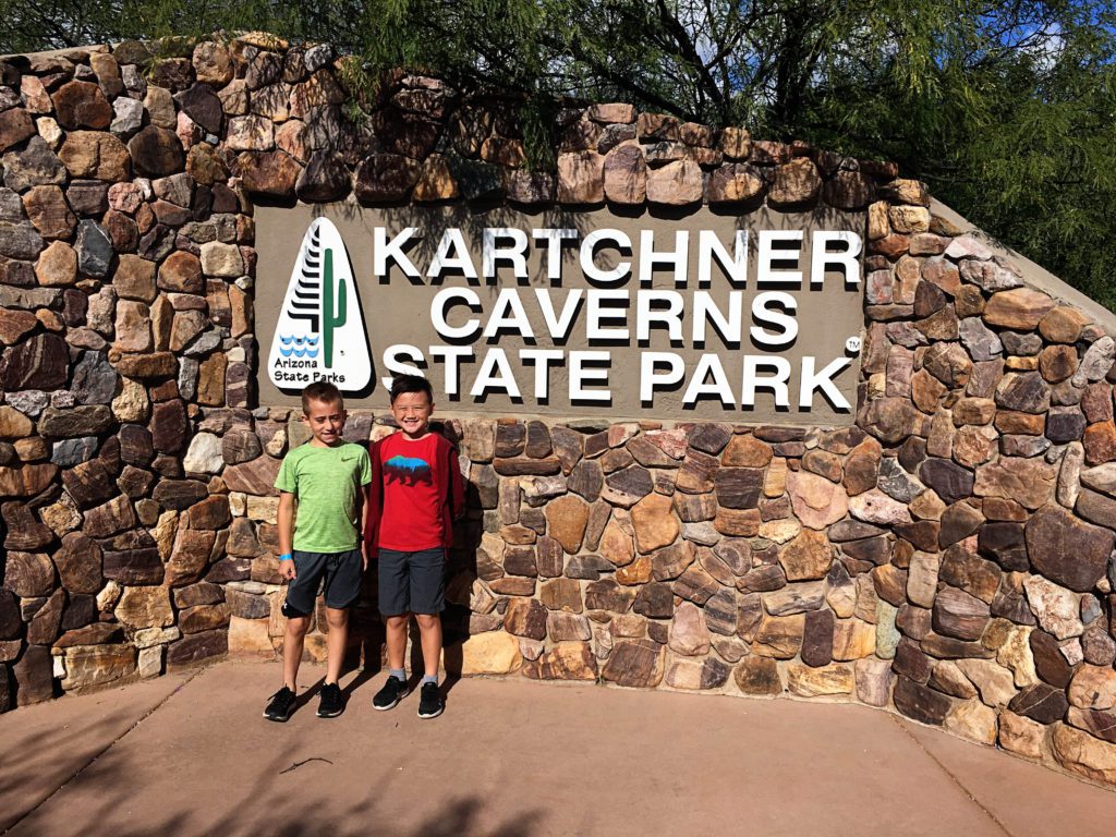 Best things to do in Tucson with kids | Kartchner Caverns State Park #tucson #arizona #kartchnercaverns #simplywander