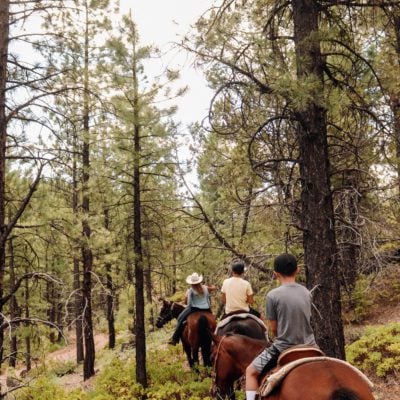 How to spend 3 perfect days in Southern Utah | Whispering Pines Glamping #southernutah #simplywander #whipseringpines #glamping