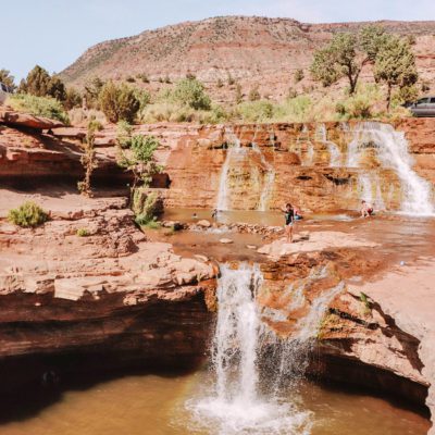 Toquerville Falls: One of Utah's Best Swimming Holes #simplywander #toquervillefalls #utah