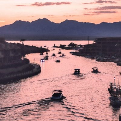 12 spots not to miss on a Route 66 road trip through Arizona | Lake Havasu City #simplywander #route66 #lakehavasu