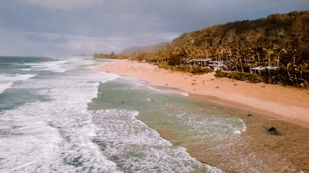 10 of the Best Beaches on Oahu's North Shore | Sunset Beach #simplywander #sunsetbeach #northshore #oahu #hawaii