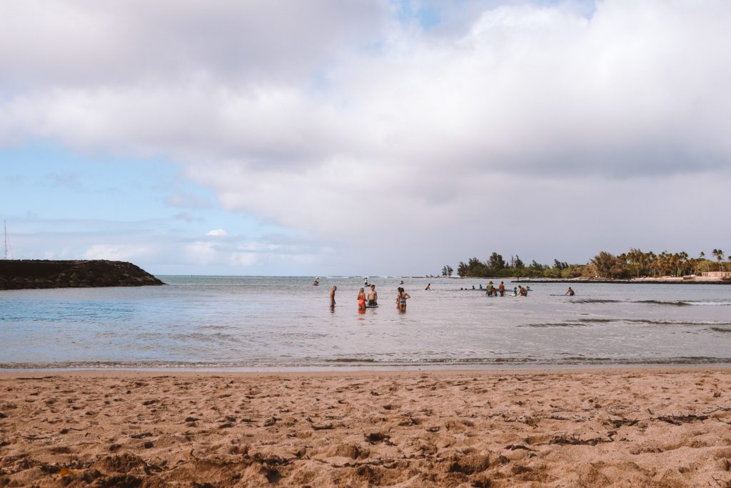 7 Bucket List Things to do in Haleiwa Hawaii | Haleiwa Beach Park #simplywander #haleiwa #hawaii #oahu #haleiwabeachpark