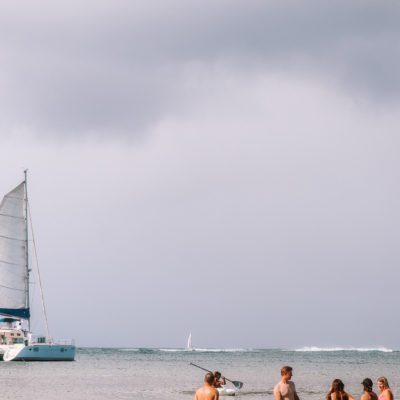 7 Bucket List Things to do in Haleiwa Hawaii | Haleiwa Beach Park #simplywander #haleiwa #hawaii #oahu #haleiwabeachpark