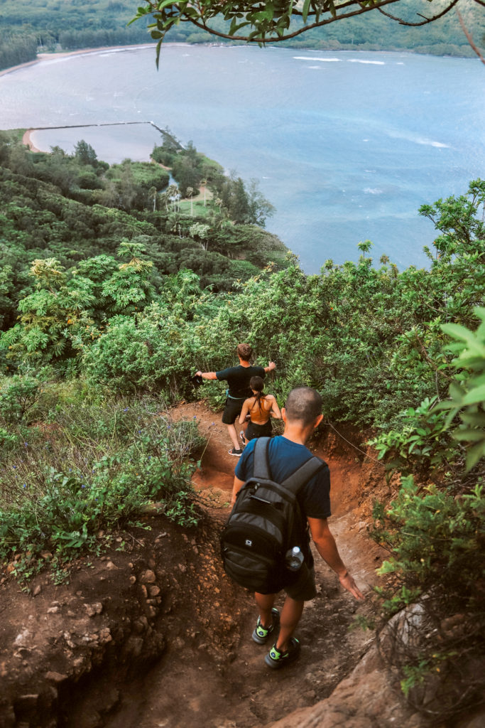 3 Day Itinerary: Best Things to do on Oahu's North Shore | Crouching Lion Hike #simplywander #northshore #oahu #crouchinglion