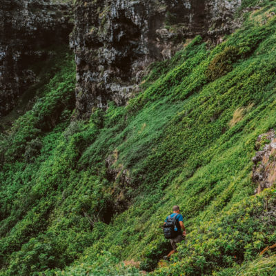 8 of the Best Hikes on Oahu | Crouching Lion Trail #simplywander