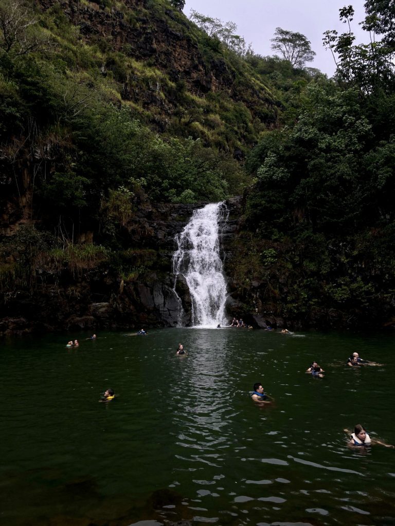 Oahu Bucket List: 46 of the Best Things to do in Oahu | Waimea Falls #simplywander #oahu #hawaii