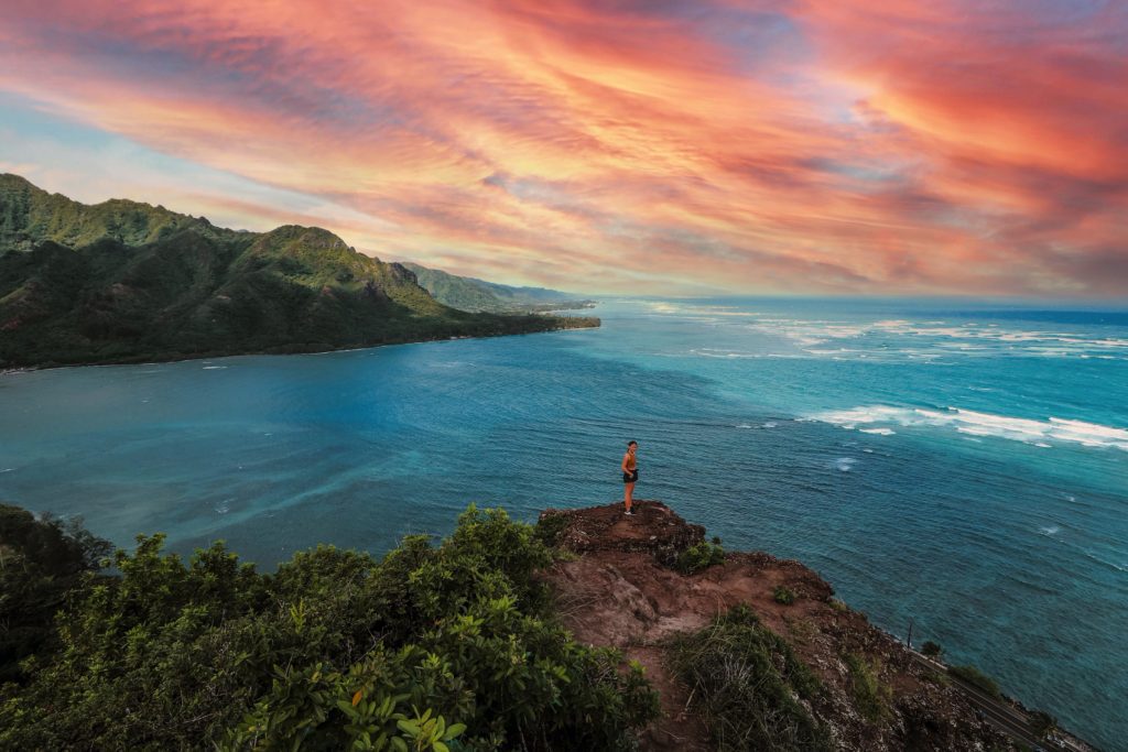 Oahu Bucket List: 46 of the Best Things to do in Oahu | Crouching Lion Trail #simplywander #oahu #hawaii