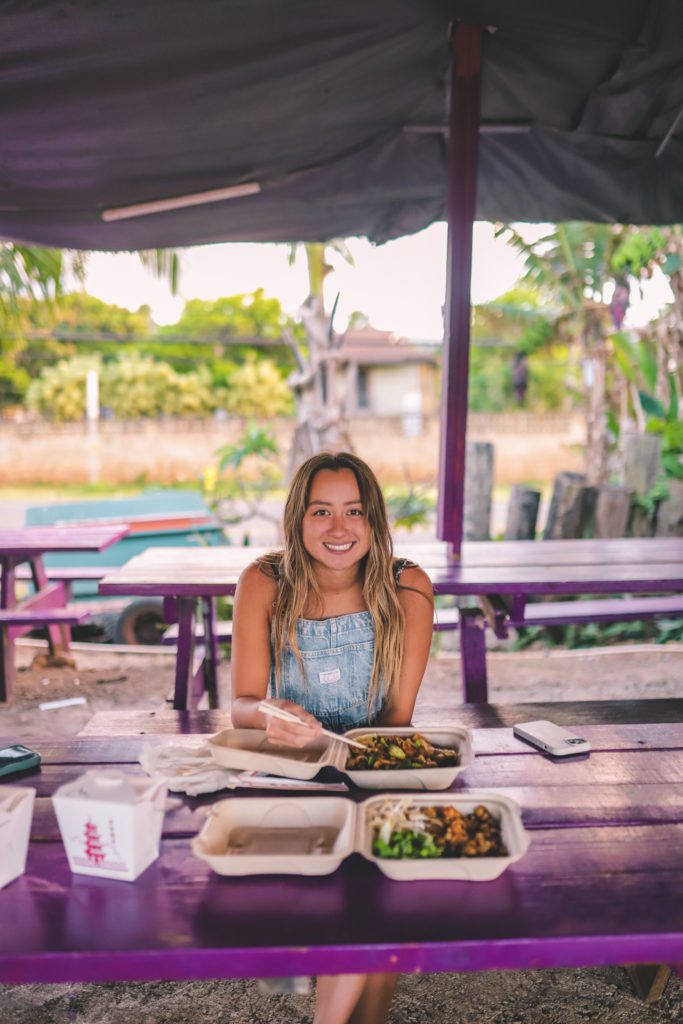 Best Places to Eat in Oahu, Hawaii | The Elephant Shack  #simplywander
