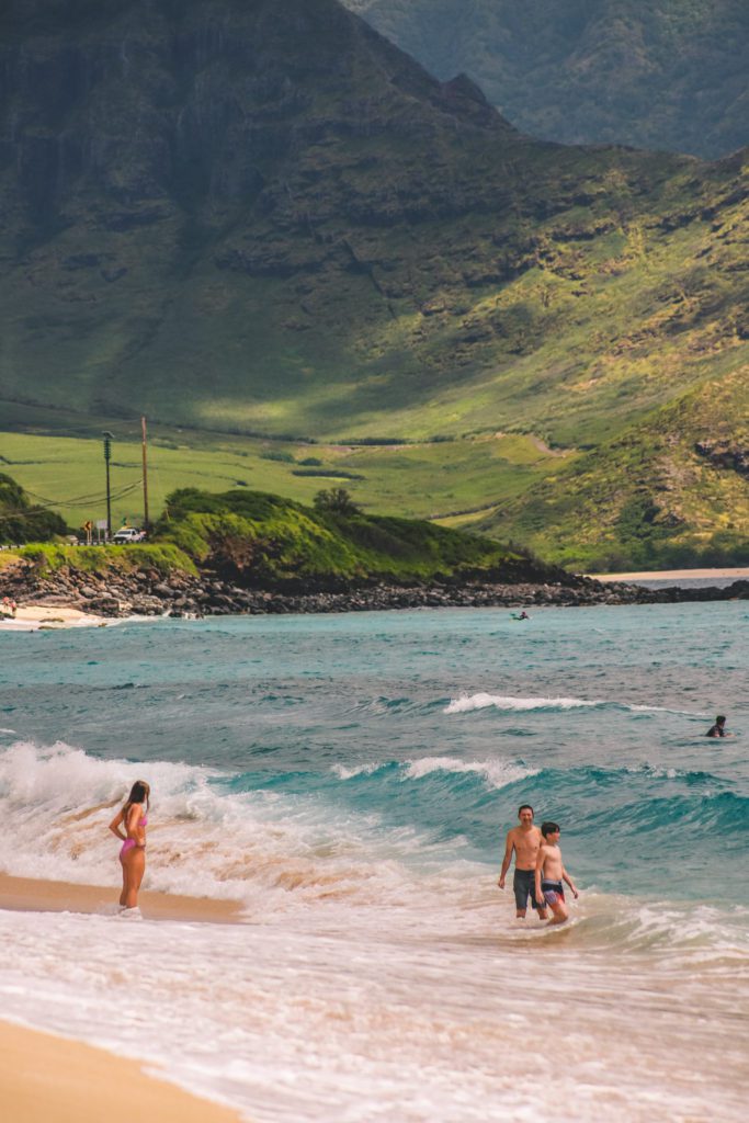 Secret Spots in Oahu Hawaii | Yokohama Bay #simplywander