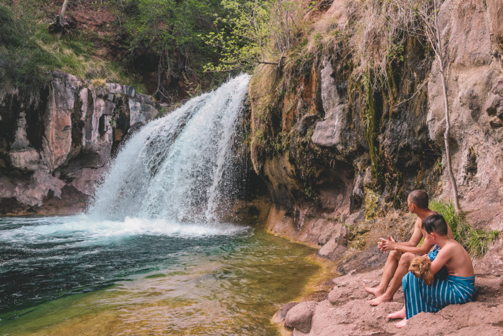 A First Time Guide to Visiting Strawberry Arizona | Fossil Creek #simplywander #arizona #strawberry