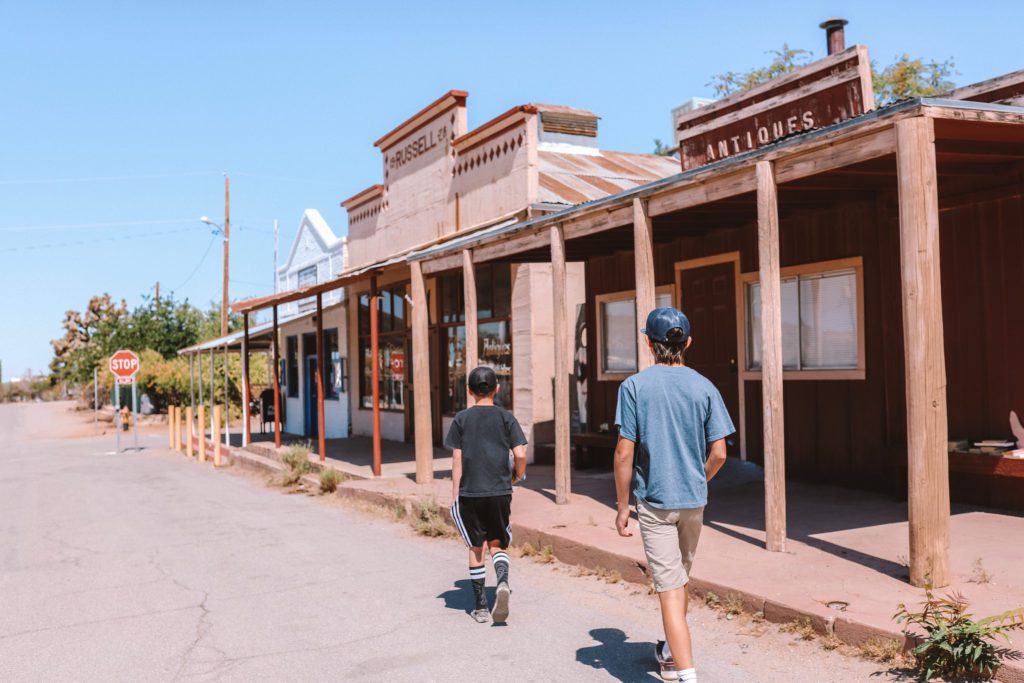 7 of the Coolest Ghost Towns in Arizona | Chloride Ghost Town #simplywander #arizona #ghosttown