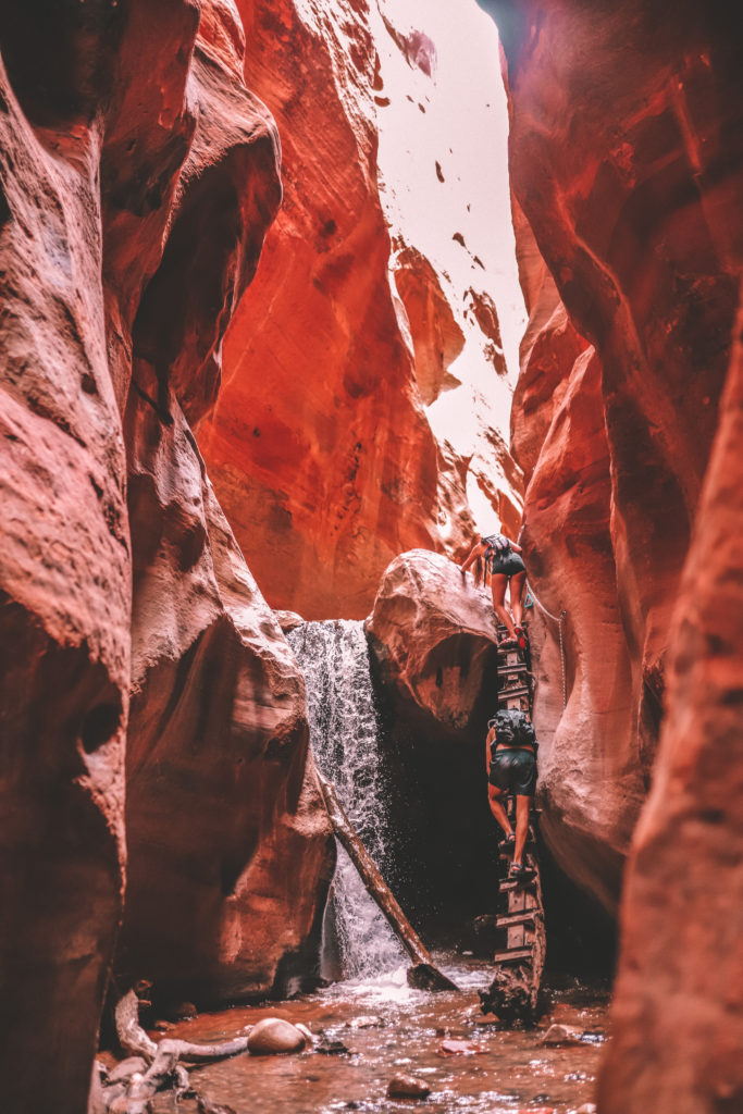 Kanarra Falls a Utah hidden gem | Simply Wander #kanarrafalls #utah #simplywander