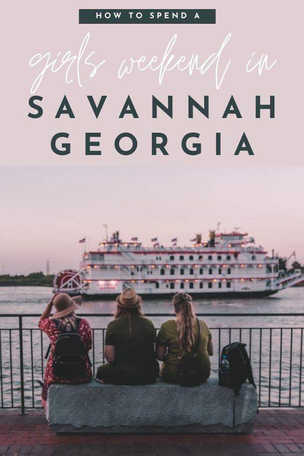 12 Fun Things to do in Savannah for an Unforgettable Girls Trip | Savannah Riverfront #savannah #georgia #simplywander #riverfront