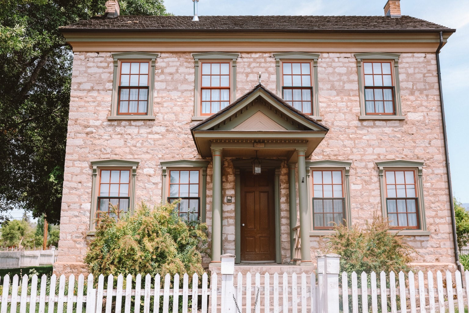 Spring City: Visit the Cutest Small Town in Utah | Simply Wander