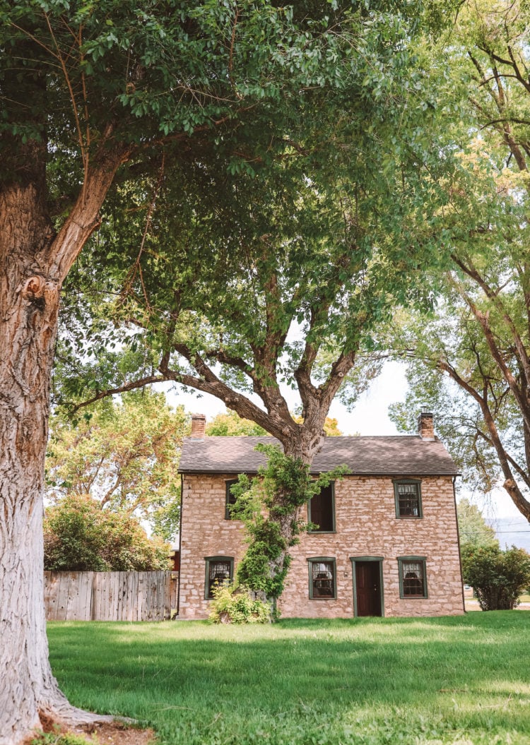 Spring City: Visit the Cutest Small Town in Utah | Simply Wander
