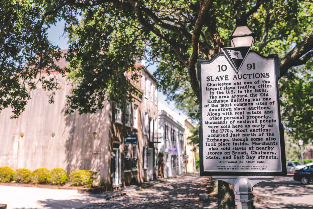 Best things to do in Charleston SC for a girl's weekend | Visit the Old Slave Mart Museum #simplywander #charleston #southcarolina #oldslavemart