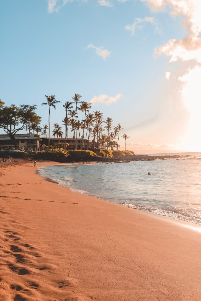 Best Beaches in Maui Hawaii | Napili Bay #simplywander #maui #hawaii #napilibay
