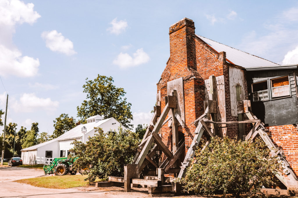 Why Boone Hall Plantation is a Must-See in Charleston South Carolina | Boone Hall Plantation cotton gin house #boonehall #charleston #southcarolina