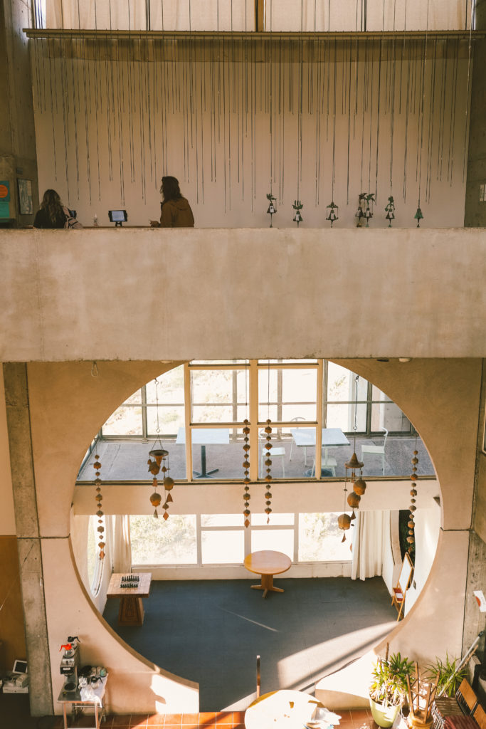 Arcosanti: One of the most unique places to stay in Arizona | Arcosanti Cafe #arcosanti #arizona #simplywander