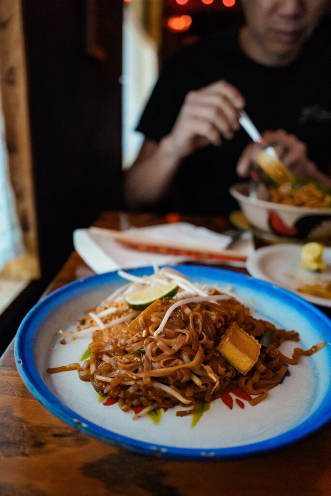 Glai Baan, Phoenix, Arizona