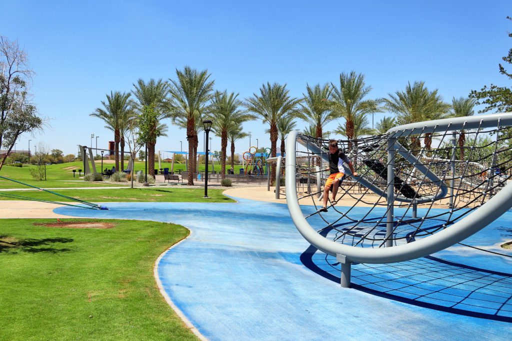 15 Fun Things to do with Kids in Mesa Arizona | Mesa Riverview Park #simplywander #mesa #arizona #riverviewpark