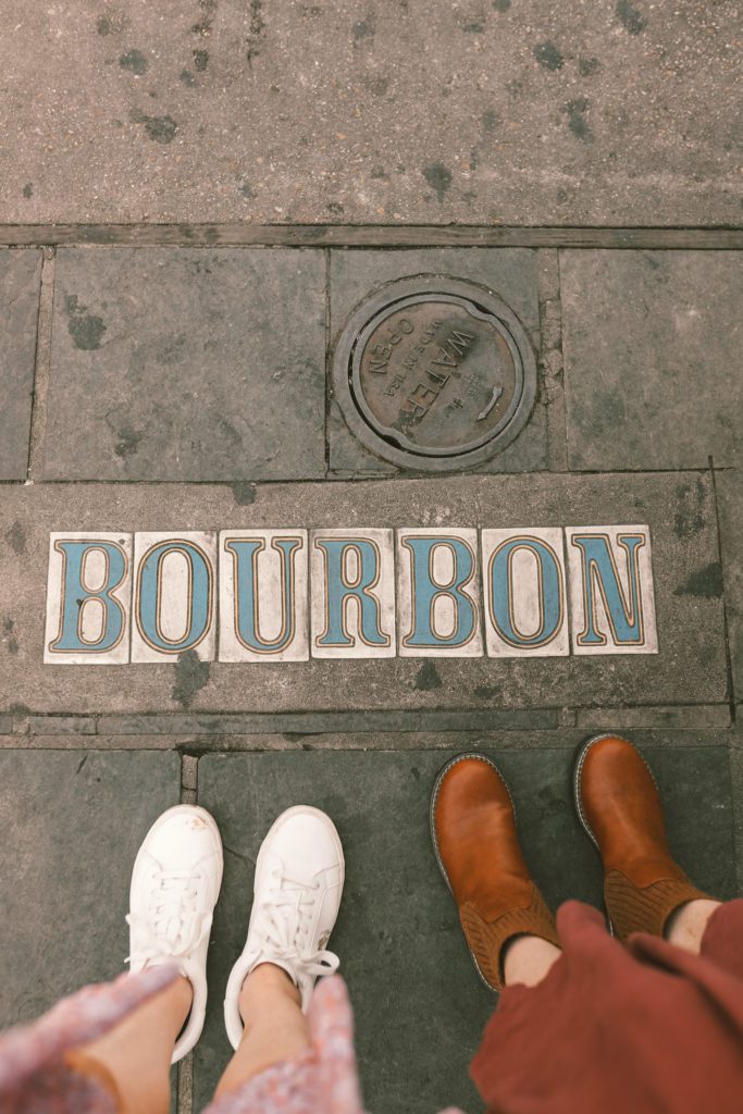 12 Unique Things to do in the French Quarter in New Orleans | Bourbon Street #simplwander #neworleans #frenchquarter