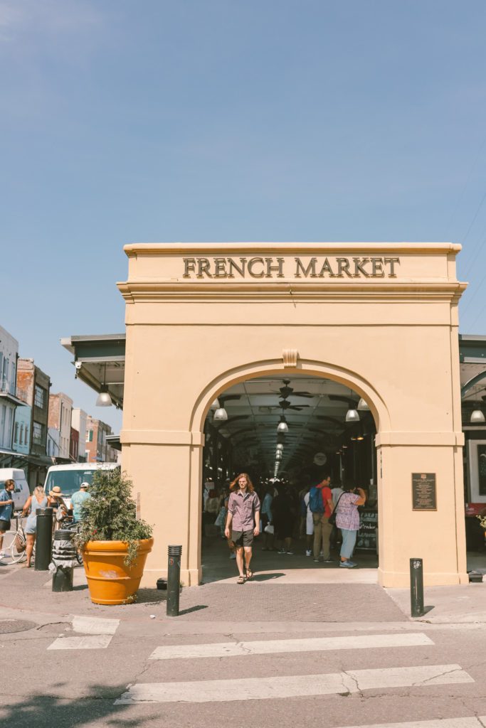 12 Unique Things to do in the French Quarter in New Orleans | The French Market #neworleans #frenchquarter
