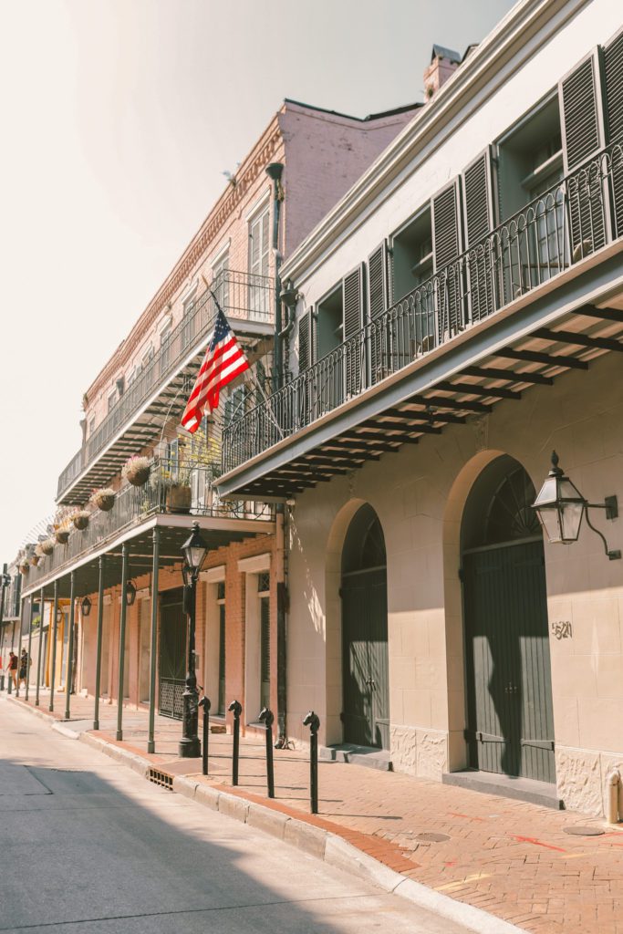 12 Unique Things to do in the French Quarter in New Orleans | Brad Pitt's New Orleans home #neworleans #frenchquarter