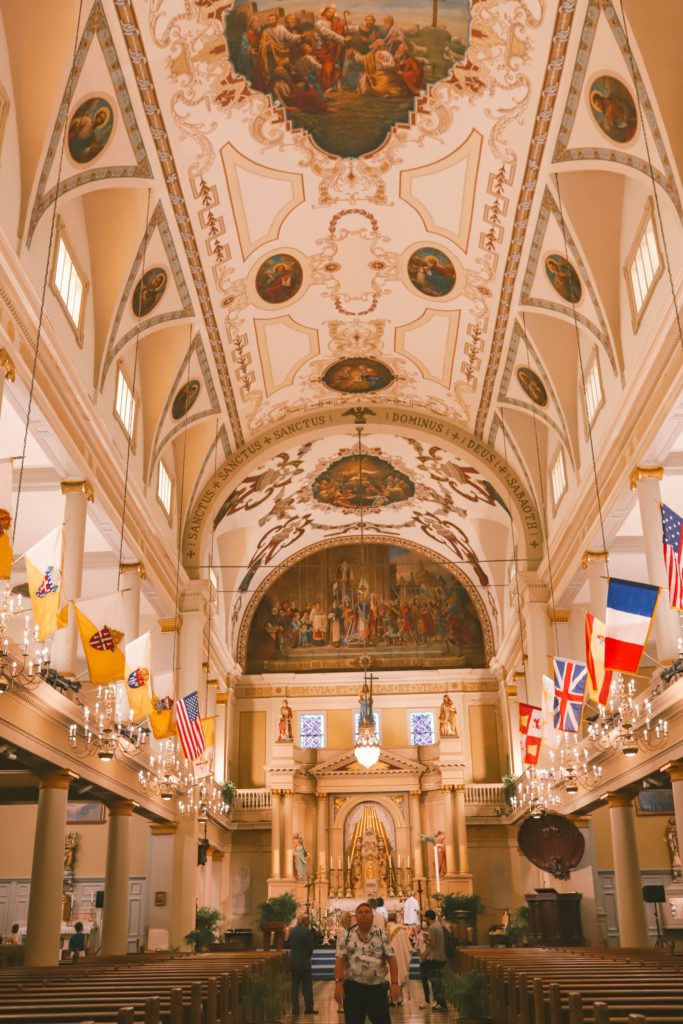 12 Unique Things to do in the French Quarter in New Orleans | St. Louis Cathedral #neworleans #frenchquarter