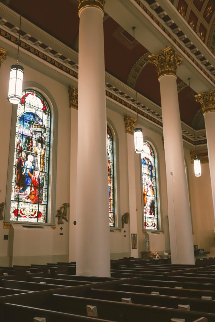 11 Things to do in Mobile Alabama | Cathedral Basilica of the Immaculate Conception #simplywander #mobile #alabama